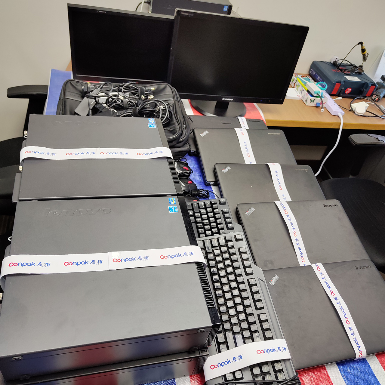 捐贈第十七批電腦